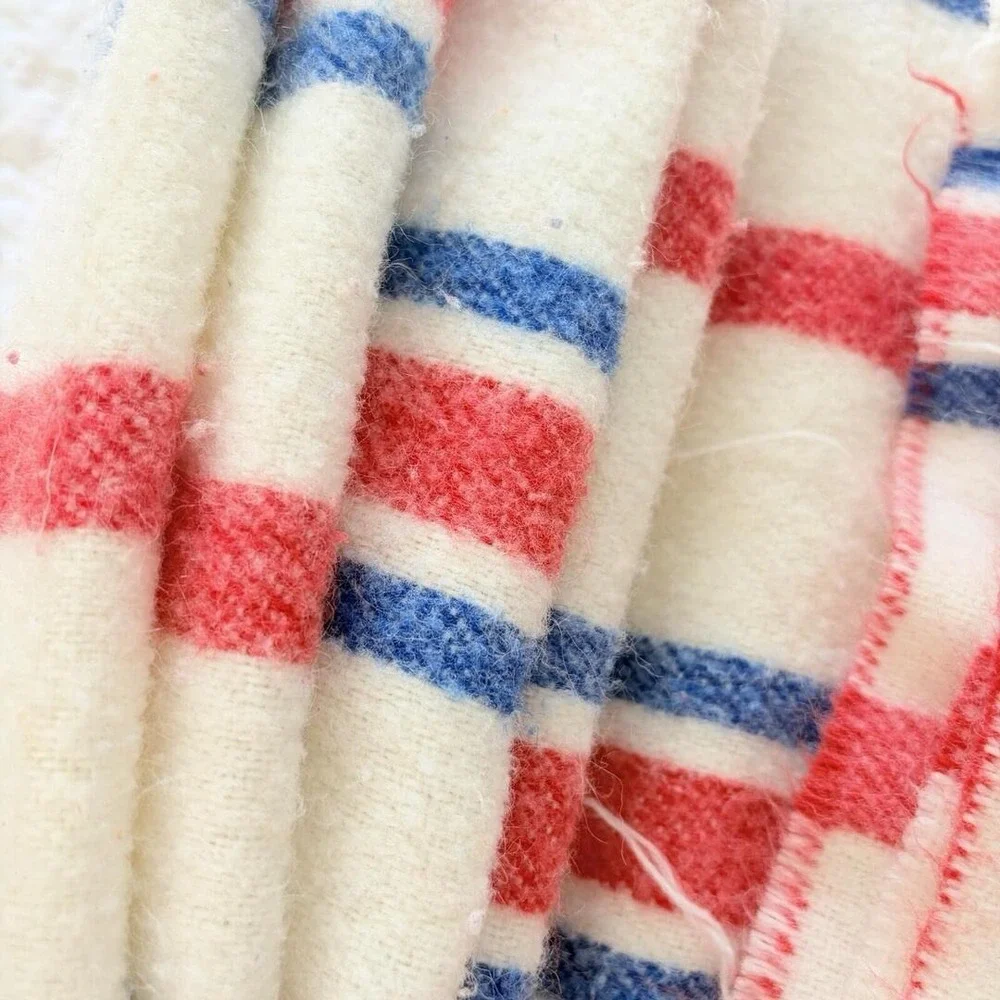 VTG Stevens Utica Acrylic Red White& Blue Stripes USA Soft Lightweight Fleece